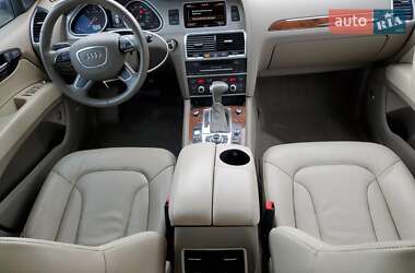 Внедорожник / Кроссовер Audi Q7 2014 в 