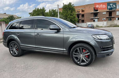 Внедорожник / Кроссовер Audi Q7 2012 в 