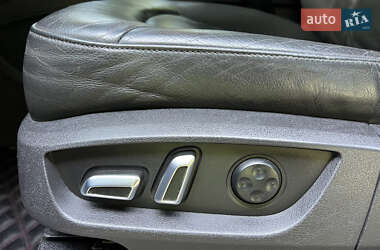 Внедорожник / Кроссовер Audi Q7 2012 в 