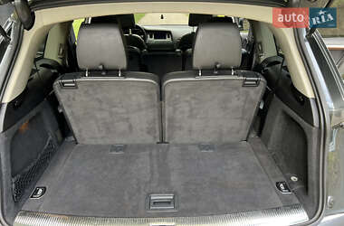 Внедорожник / Кроссовер Audi Q7 2012 в 