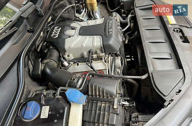Внедорожник / Кроссовер Audi Q7 2012 в 