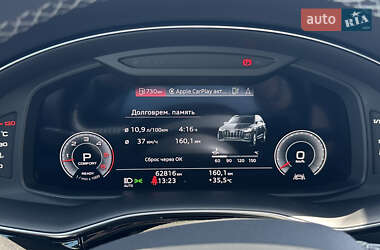 Внедорожник / Кроссовер Audi Q7 2022 в 