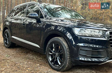 Внедорожник / Кроссовер Audi Q7 2016 в Полтаве
