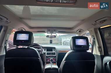 Внедорожник / Кроссовер Audi Q7 2014 в 