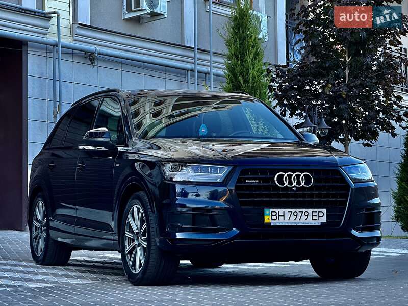 Позашляховик / Кросовер Audi Q7 2017 в Одесі