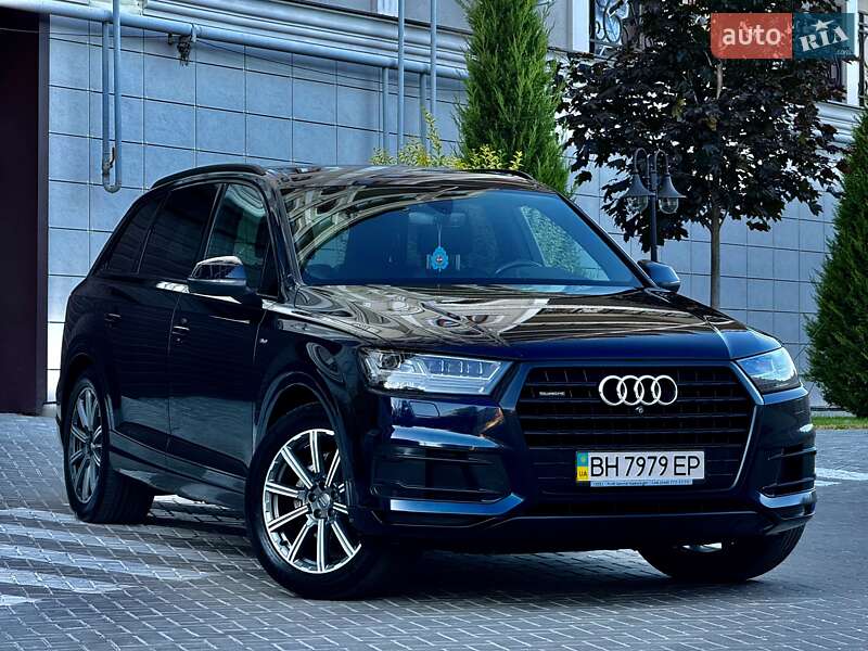 Позашляховик / Кросовер Audi Q7 2017 в Одесі