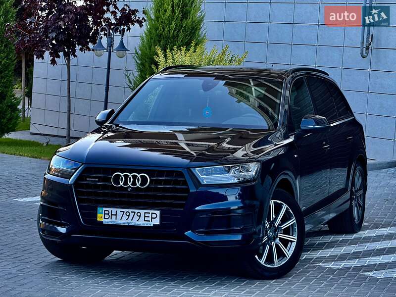 Позашляховик / Кросовер Audi Q7 2017 в Одесі