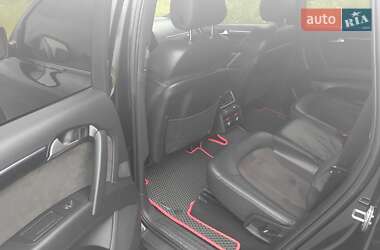 Внедорожник / Кроссовер Audi Q7 2010 в 