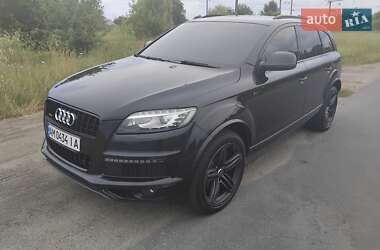 Внедорожник / Кроссовер Audi Q7 2010 в 