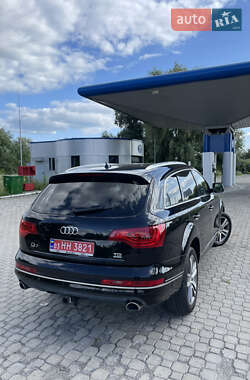 Внедорожник / Кроссовер Audi Q7 2014 в 