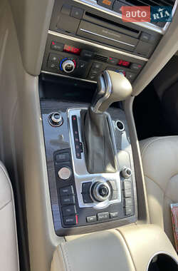 Внедорожник / Кроссовер Audi Q7 2014 в 