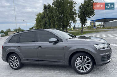 Позашляховик / Кросовер Audi Q7 2018 в Вінниці