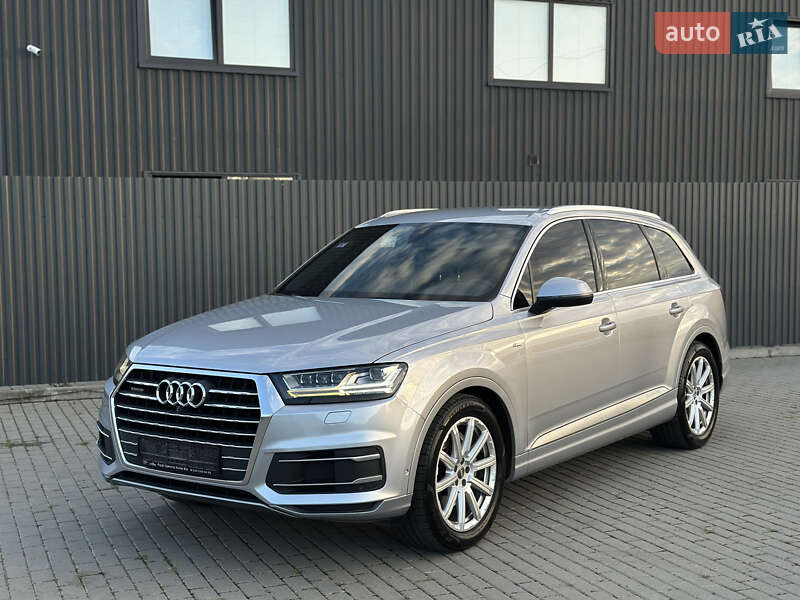 Audi Q7 2015