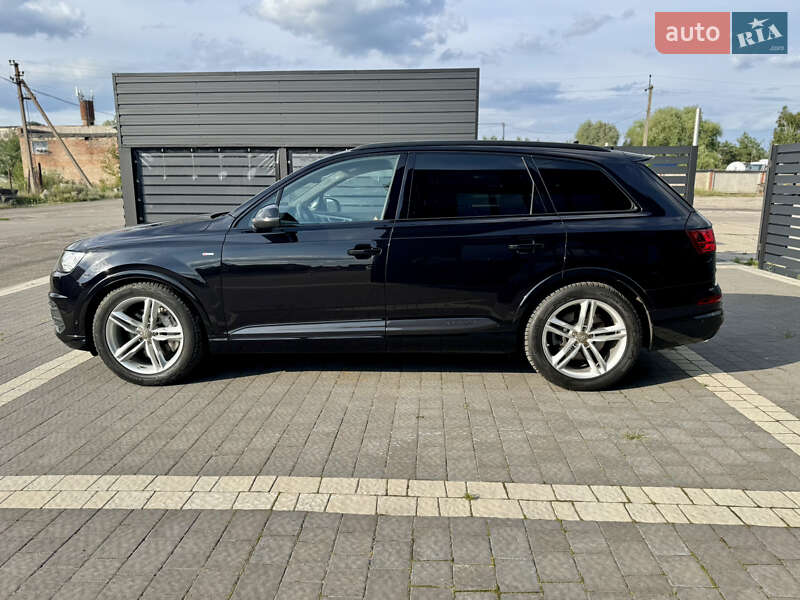 Внедорожник / Кроссовер Audi Q7 2018 в Вараше фото 4 Внедорожник / Кроссовер Audi Q7 2018 в Вараше