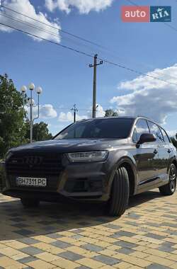 Внедорожник / Кроссовер Audi Q7 2016 в Виннице