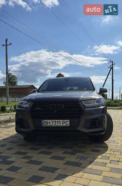 Позашляховик / Кросовер Audi Q7 2016 в Вінниці