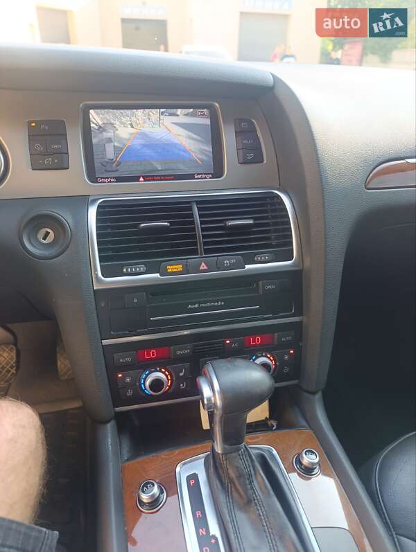 Внедорожник / Кроссовер Audi Q7 2014 в Владимире