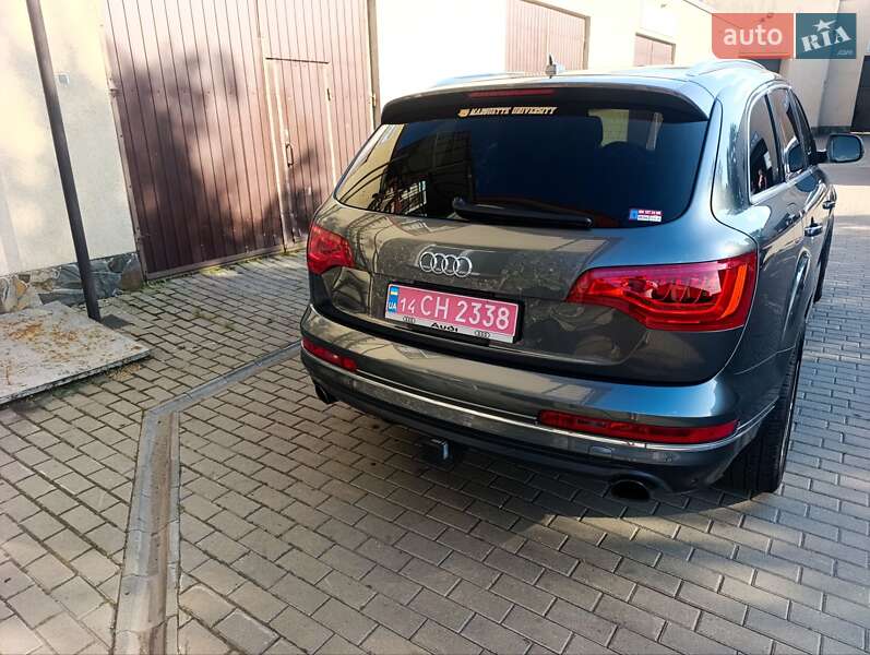 Внедорожник / Кроссовер Audi Q7 2014 в Владимире
