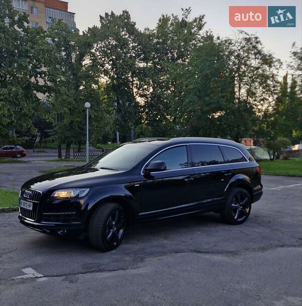 Внедорожник / Кроссовер Audi Q7 2014 в Ровно