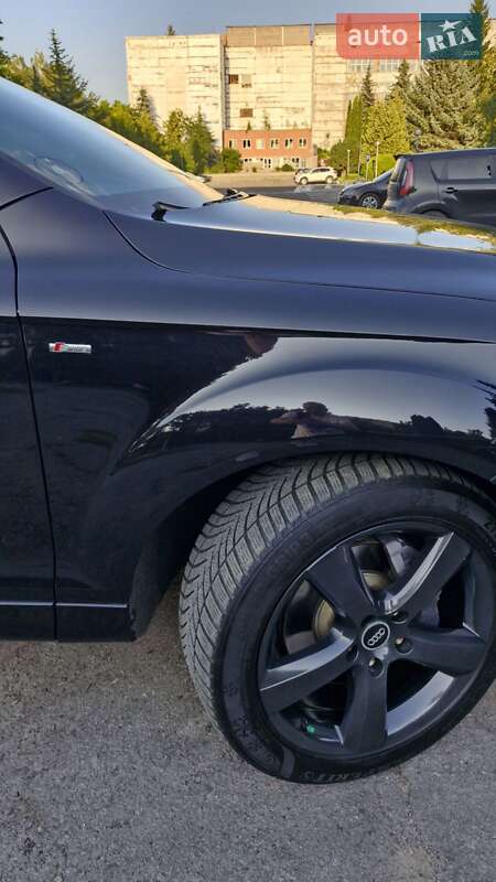 Внедорожник / Кроссовер Audi Q7 2014 в Ровно