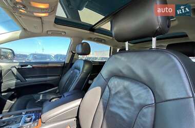 Внедорожник / Кроссовер Audi Q7 2011 в 