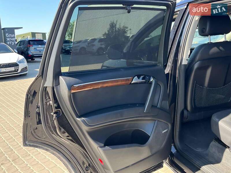 Внедорожник / Кроссовер Audi Q7 2011 в Львове
