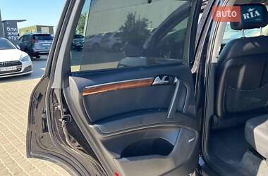 Внедорожник / Кроссовер Audi Q7 2011 в 