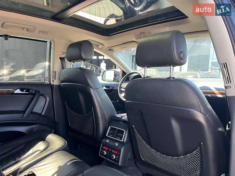Внедорожник / Кроссовер Audi Q7 2011 в Львове