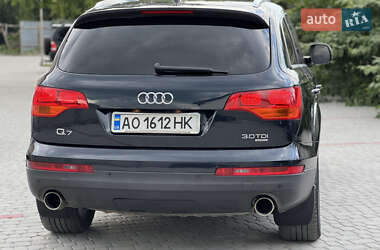 Внедорожник / Кроссовер Audi Q7 2007 в 