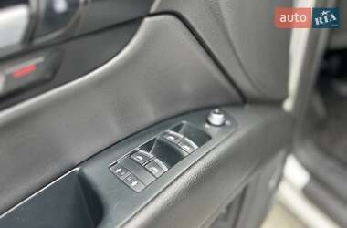 Внедорожник / Кроссовер Audi Q7 2012 в 