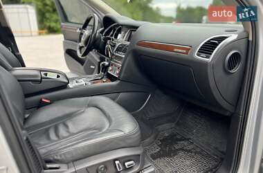 Внедорожник / Кроссовер Audi Q7 2012 в 
