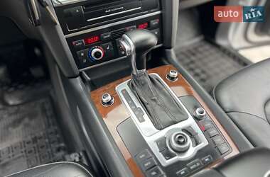 Внедорожник / Кроссовер Audi Q7 2012 в 