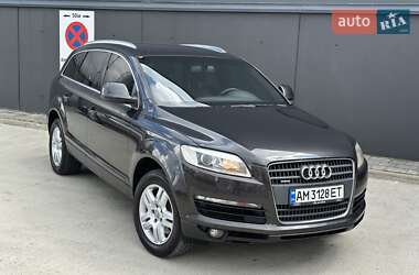 Позашляховик / Кросовер Audi Q7 2007 в Києві