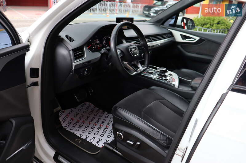 Внедорожник / Кроссовер Audi Q7 2016 в Львове фото 15 Внедорожник / Кроссовер Audi Q7 2016 в Львове