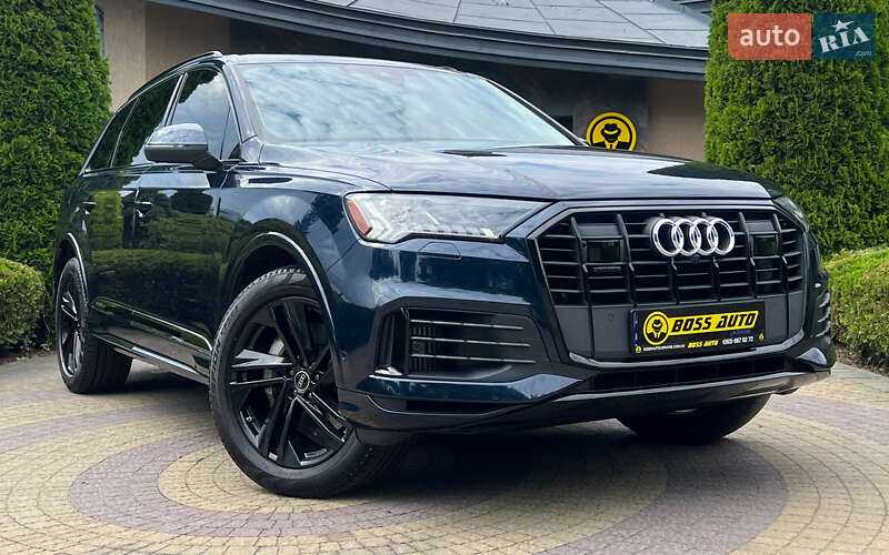 Внедорожник / Кроссовер Audi Q7 2023 в 