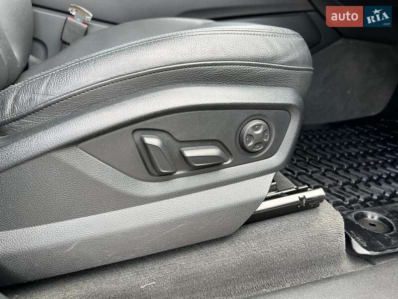 Внедорожник / Кроссовер Audi Q7 2017 в Любомле