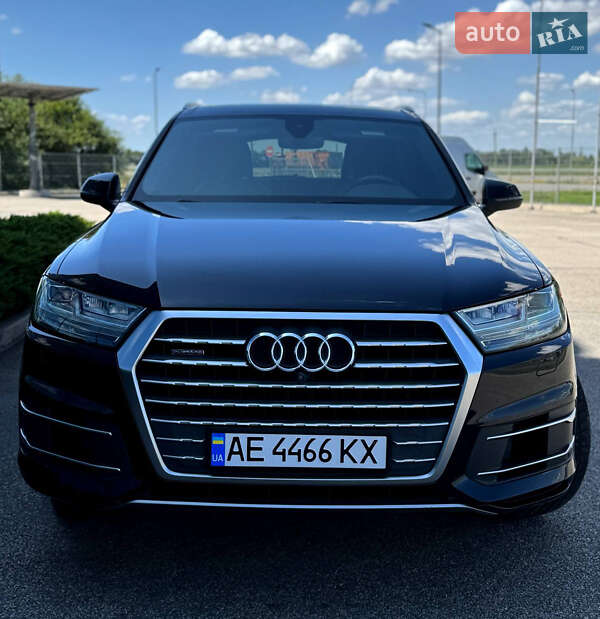 Audi Q7 2017