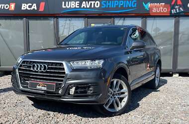 Внедорожник / Кроссовер Audi Q7 2017 в 