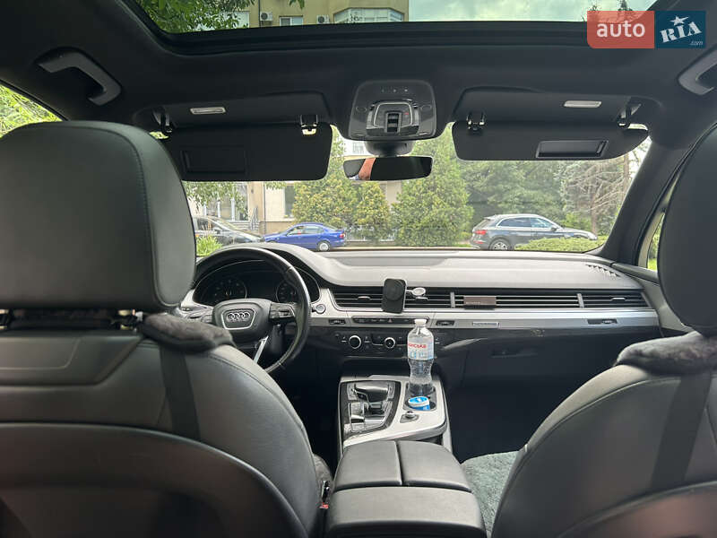 Внедорожник / Кроссовер Audi Q7 2017 в Ивано-Франковске