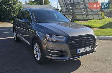 Внедорожник / Кроссовер Audi Q7 2019 в Киеве