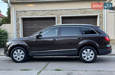 Внедорожник / Кроссовер Audi Q7 2013 в 