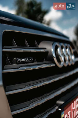 Внедорожник / Кроссовер Audi Q7 2017 в 
