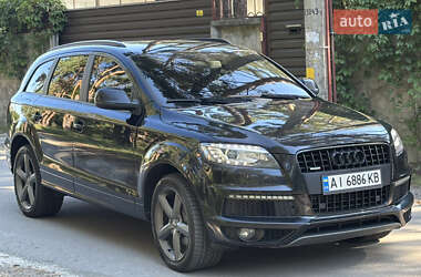 Внедорожник / Кроссовер Audi Q7 2013 в 