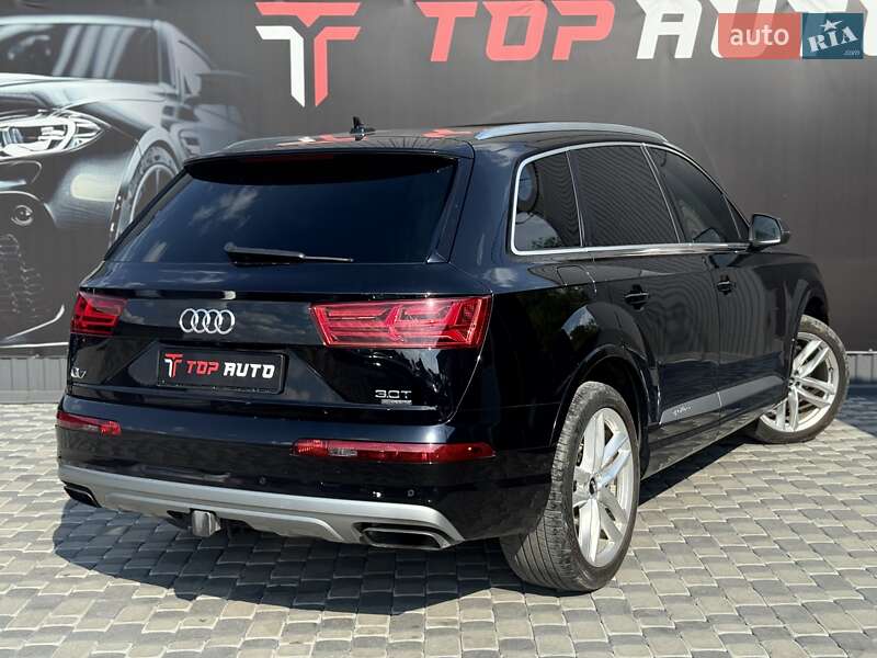 Внедорожник / Кроссовер Audi Q7 2017 в Львове