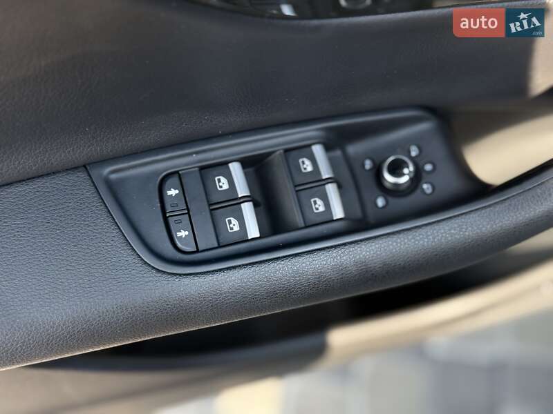 Внедорожник / Кроссовер Audi Q7 2017 в Львове