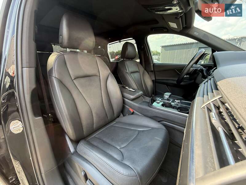 Внедорожник / Кроссовер Audi Q7 2017 в Львове