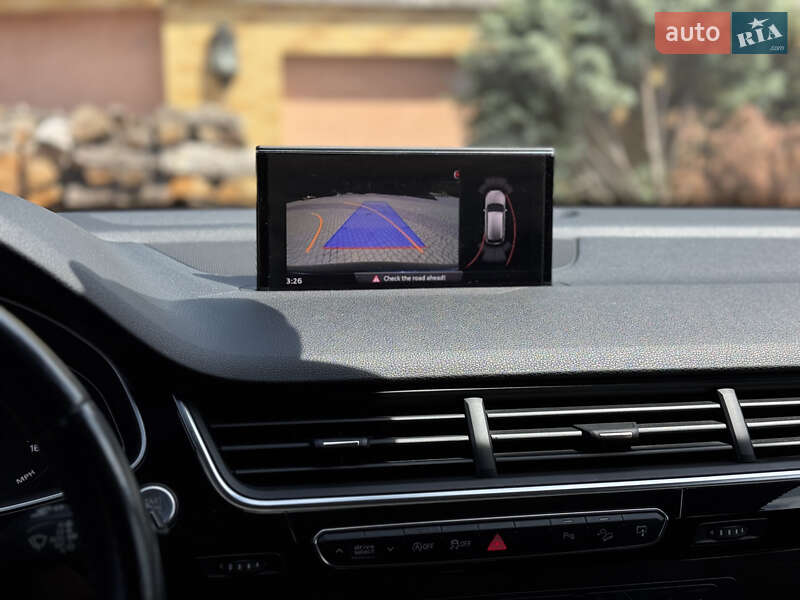 Внедорожник / Кроссовер Audi Q7 2016 в Мукачево