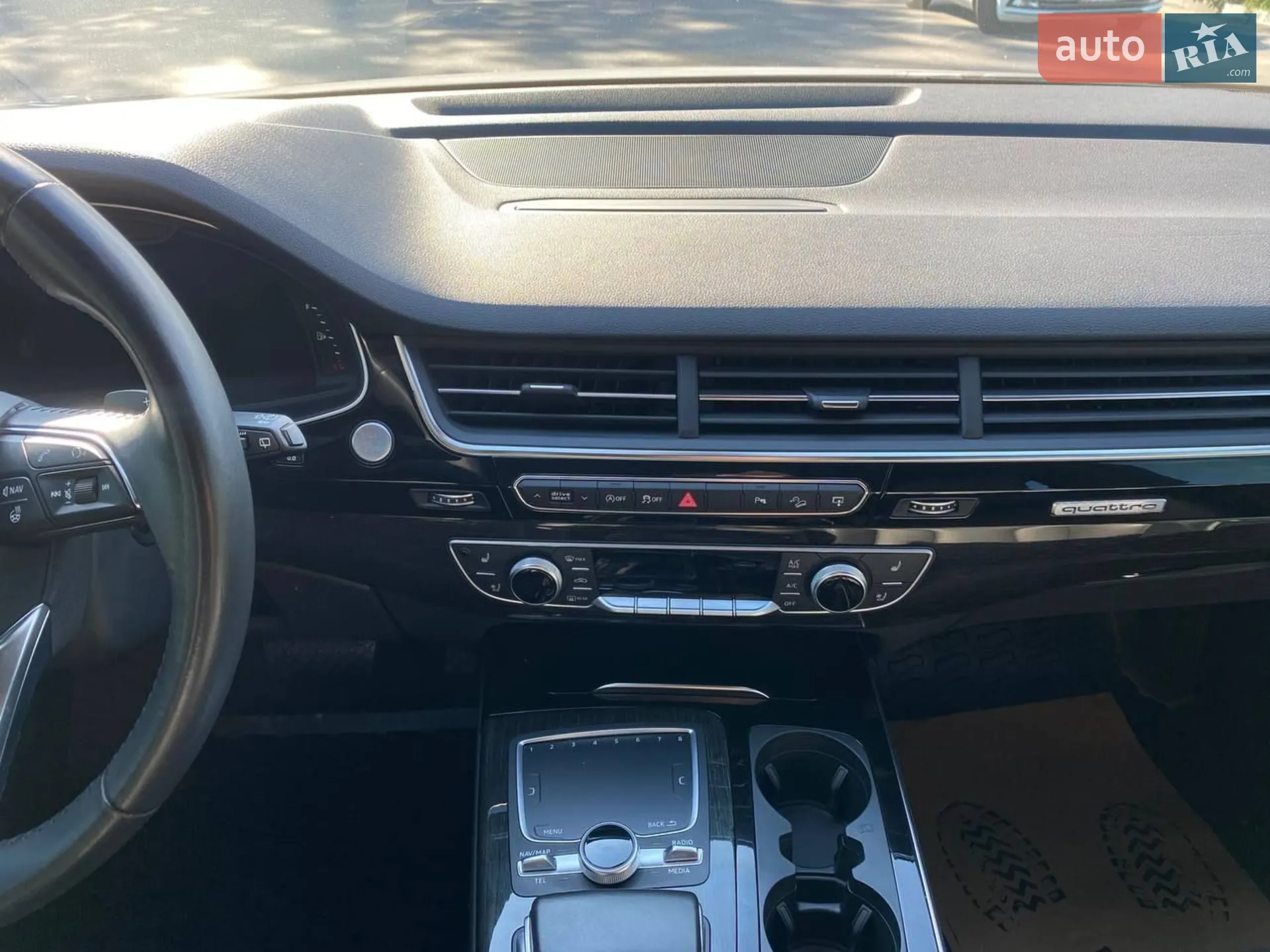 2016 Audi Q7 - мініатюра 18