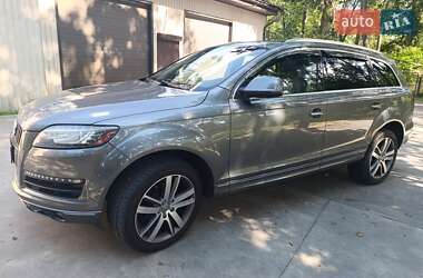 Внедорожник / Кроссовер Audi Q7 2015 в Киеве