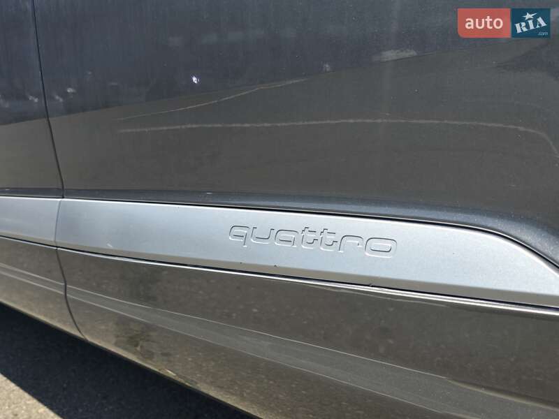 Внедорожник / Кроссовер Audi Q7 2018 в Одессе